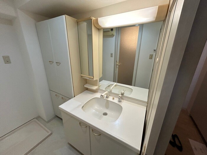 物件内観写真14　(洗面)