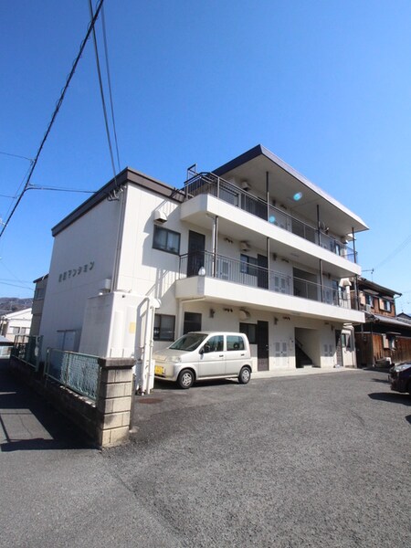 吉田マンション外観写真