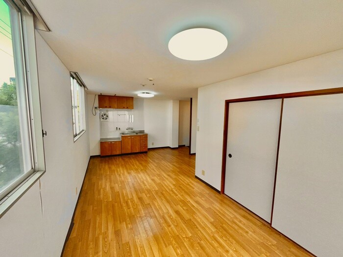 物件内観写真18　(居室)