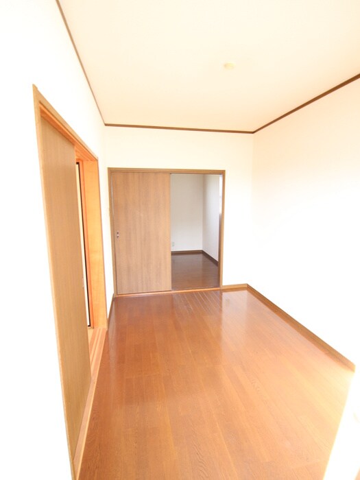 コスモハイツの居室