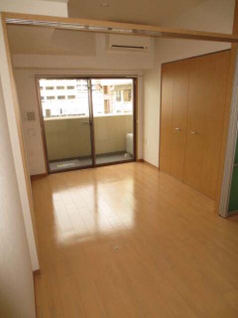 物件内観写真14　(居室)