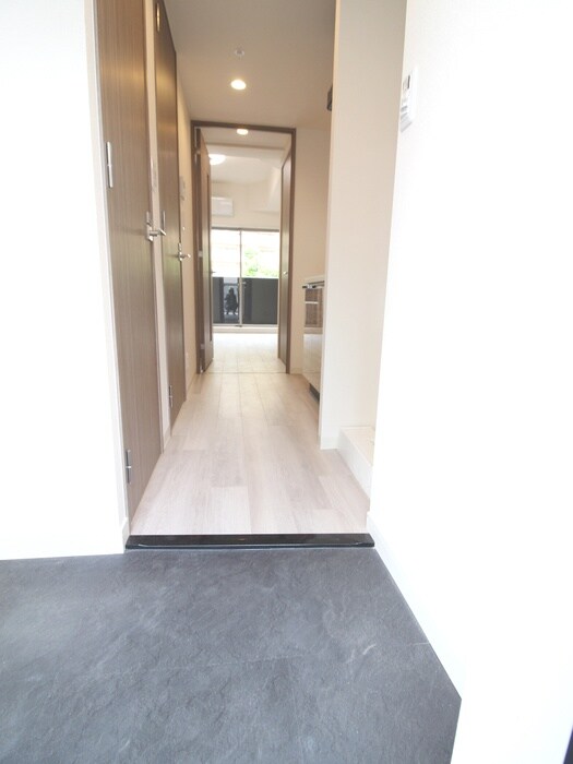 物件内観写真19　(廊下)