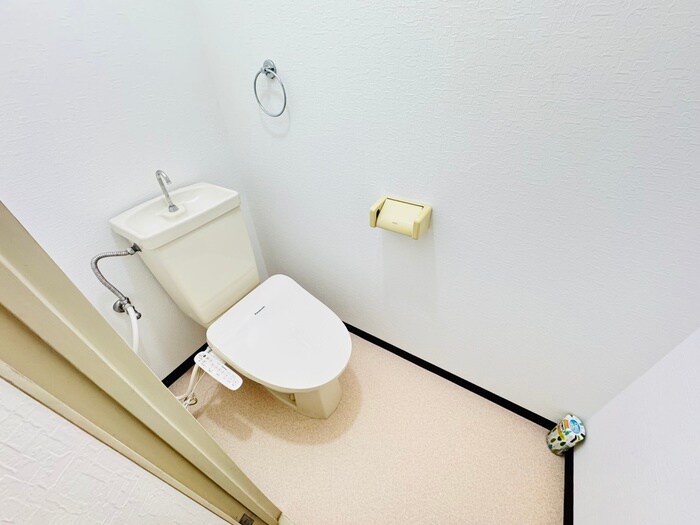 物件内観写真11　(トイレ)