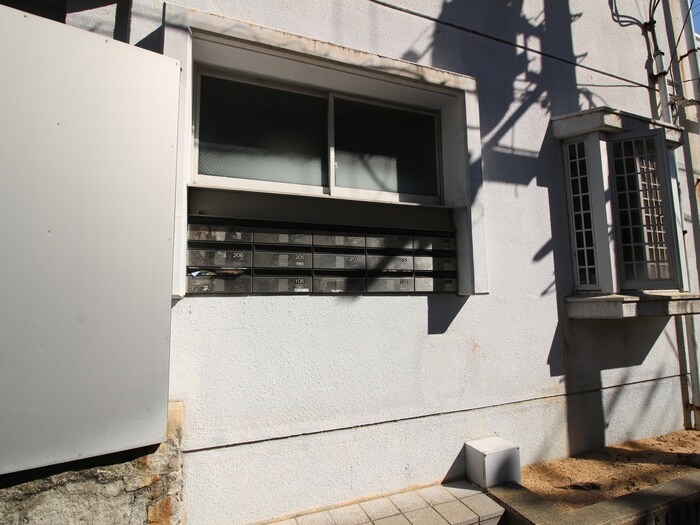 物件外観写真6　(建物設備)