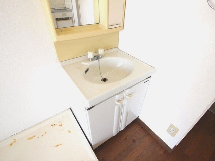 物件内観写真10　(洗面)