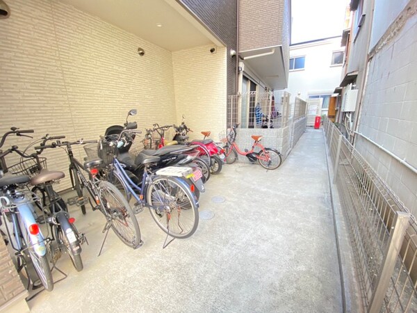 駐輪場