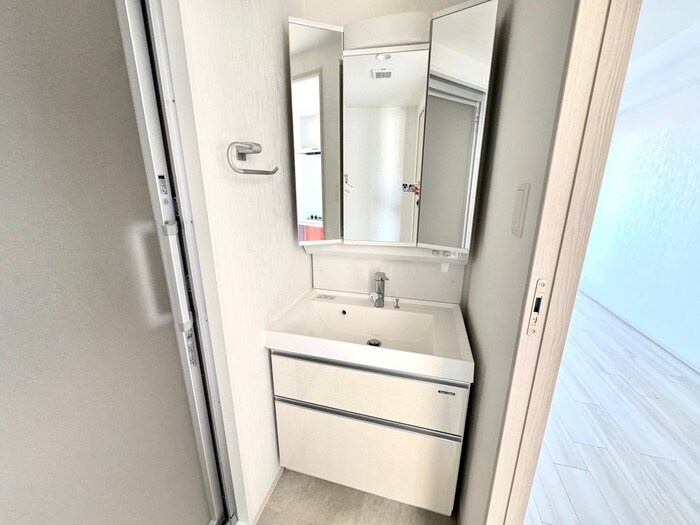 物件内観写真10　(洗面)