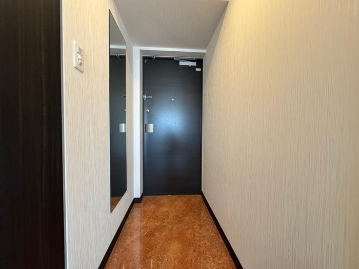 物件内観写真15　(玄関)