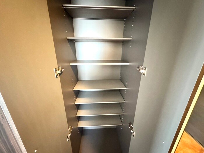 物件内観写真17　(靴箱)