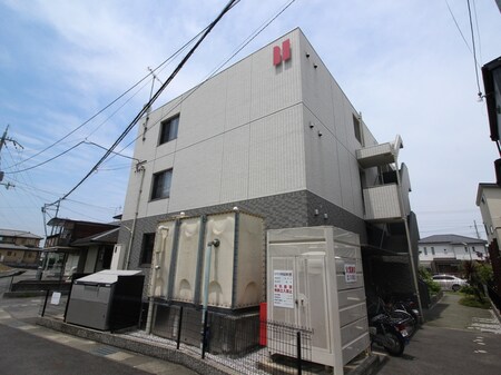 クレディ外観写真