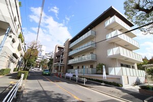 レフィーナード緑地公園外観写真