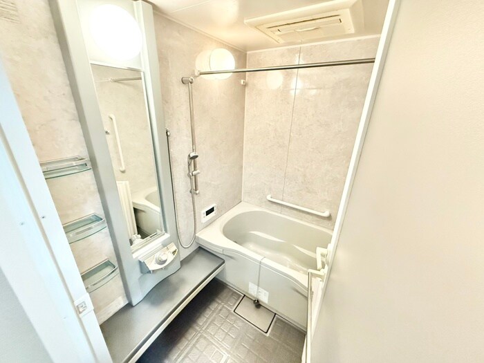 物件内観写真13　(バス／シャワールーム等)