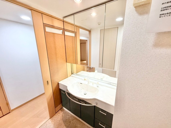 物件内観写真14　(洗面)