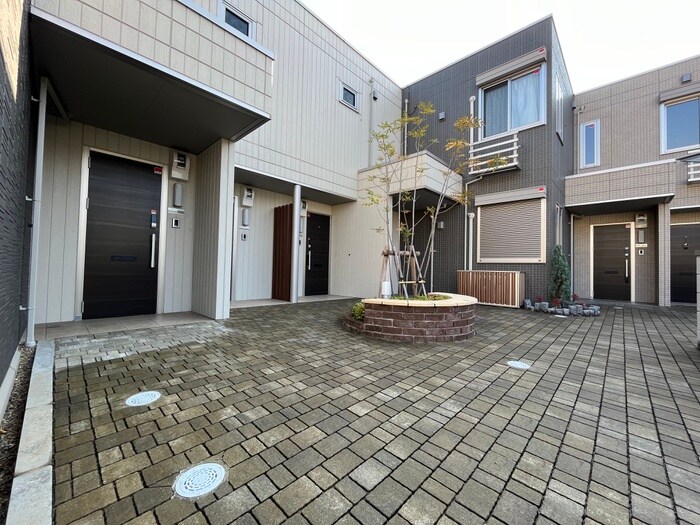 物件外観写真6　(外観写真)