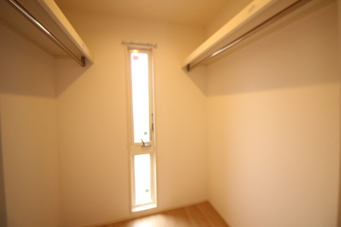 物件内観写真14　(収納)