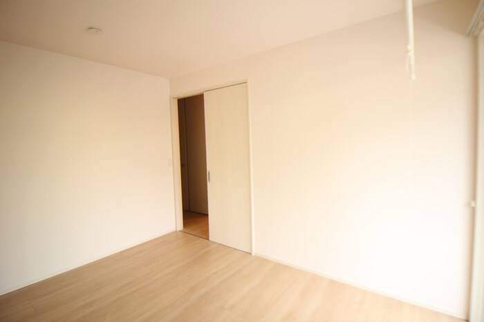 物件内観写真22　(居室)