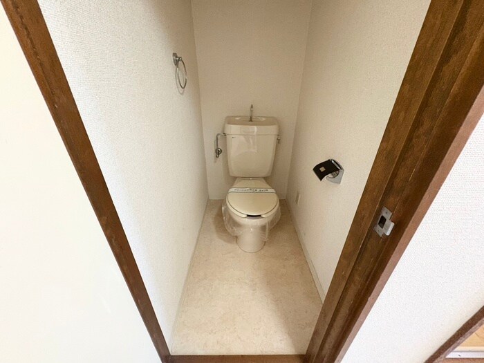物件内観写真10　(トイレ)