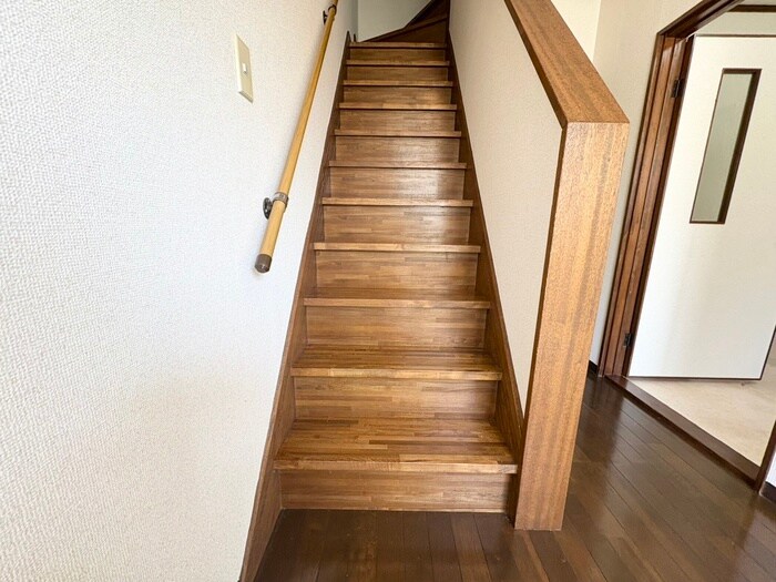 物件内観写真18　(廊下)