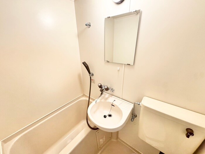 物件内観写真11　(洗面)