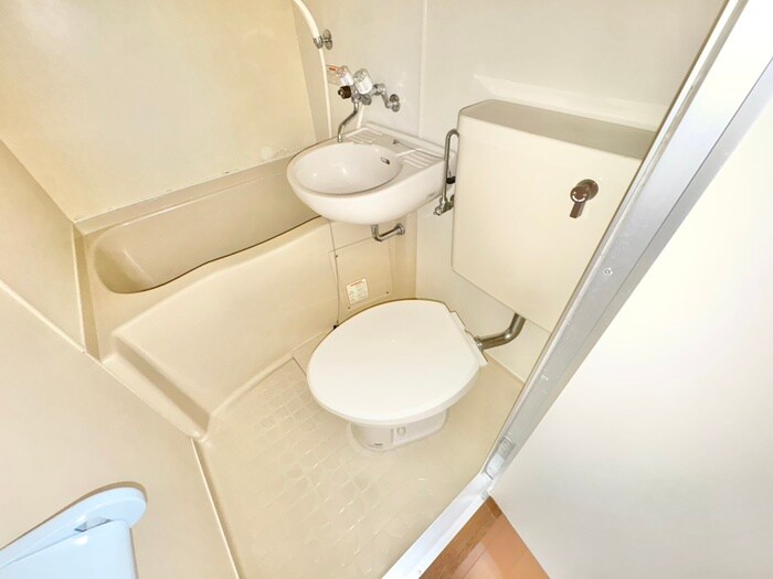 物件内観写真12　(トイレ)