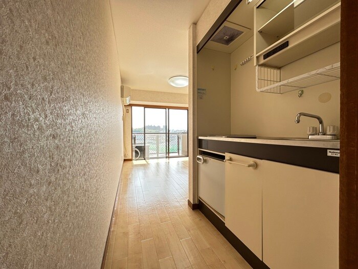 物件内観写真17　(廊下)