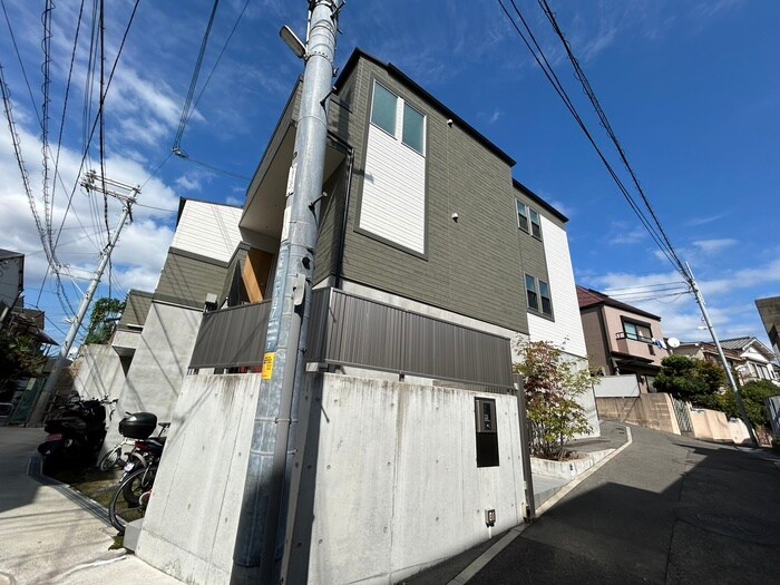 物件外観写真5　(外観写真)