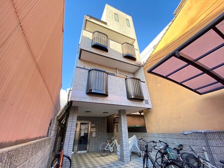 アルティスタ姉小路外観写真