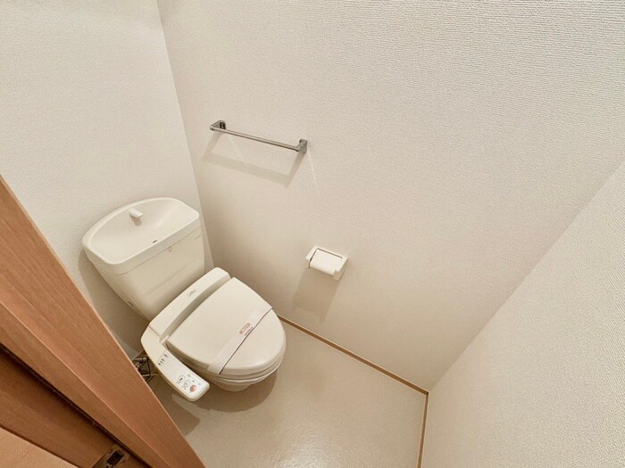 物件内観写真11　(トイレ)