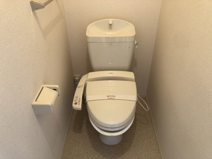 物件内観写真10　(トイレ)