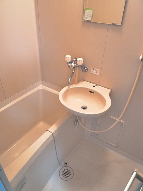 物件内観写真13　(バス／シャワールーム等)