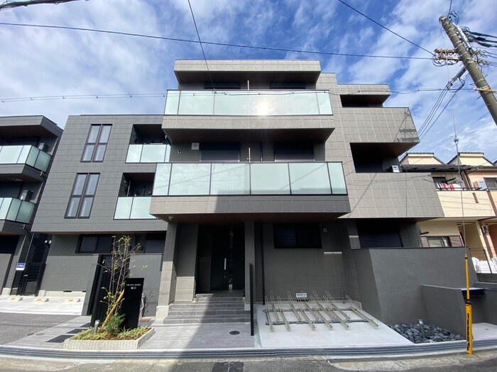 物件外観写真1　(外観写真)