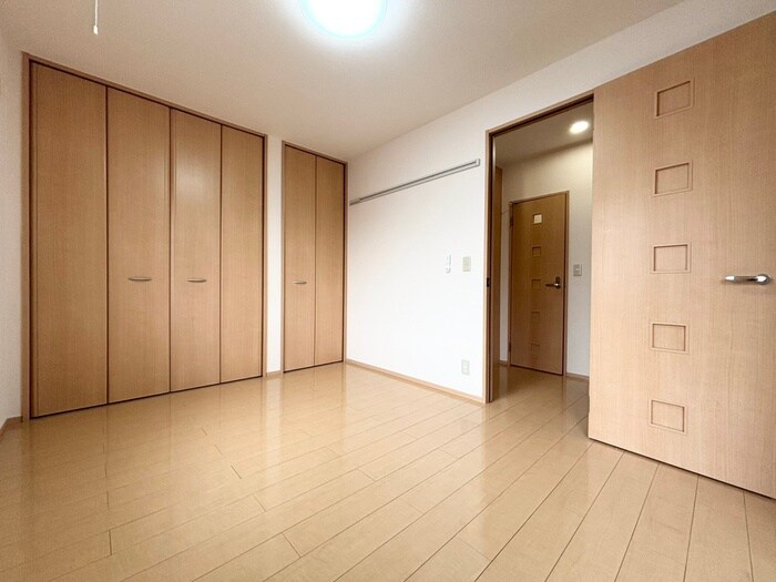 物件内観写真7　(居室)