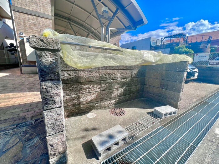 物件外観写真3　(建物設備)