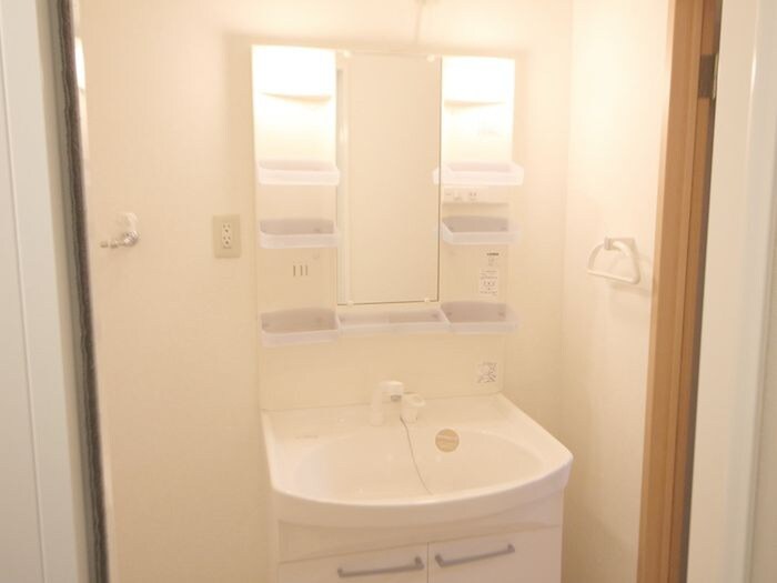 物件内観写真13　(洗面)
