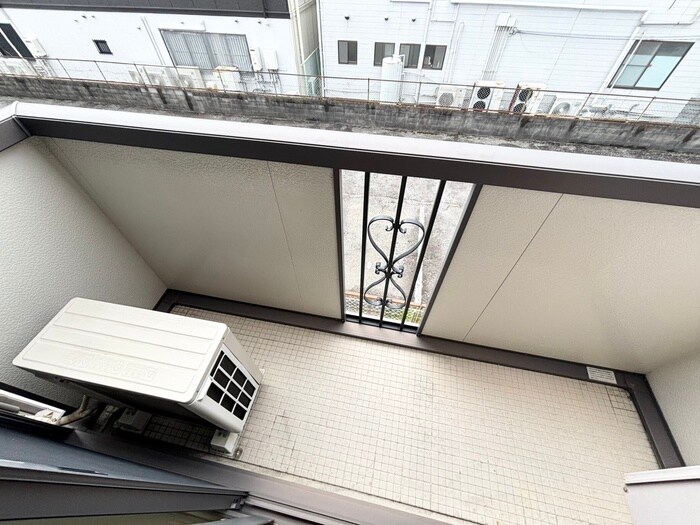 物件内観写真16　(ベランダ・バルコニー)