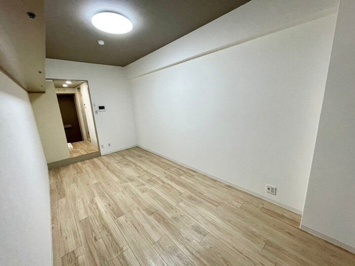 物件内観写真2　(居室)