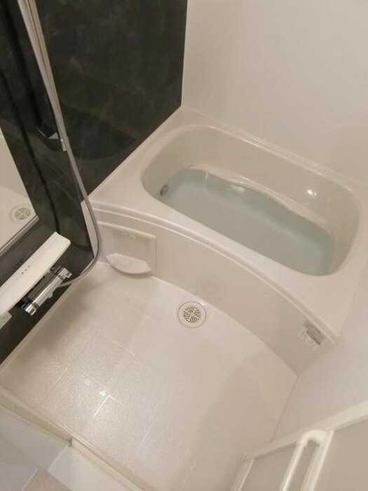 物件内観写真6　(バス／シャワールーム等)