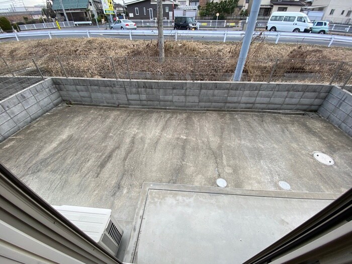 物件内観写真22　(室内からの展望)