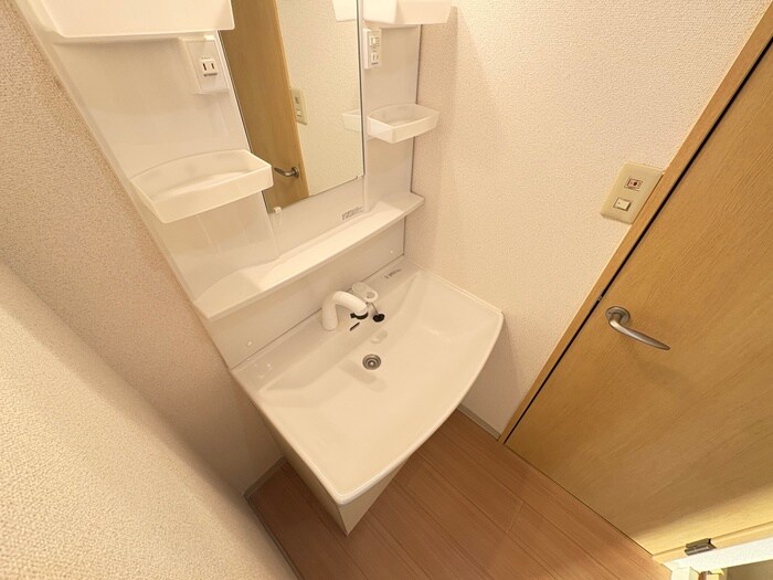 物件内観写真10　(洗面)