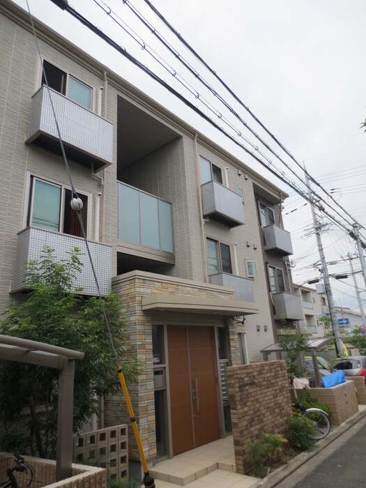 物件外観写真2　(外観写真)