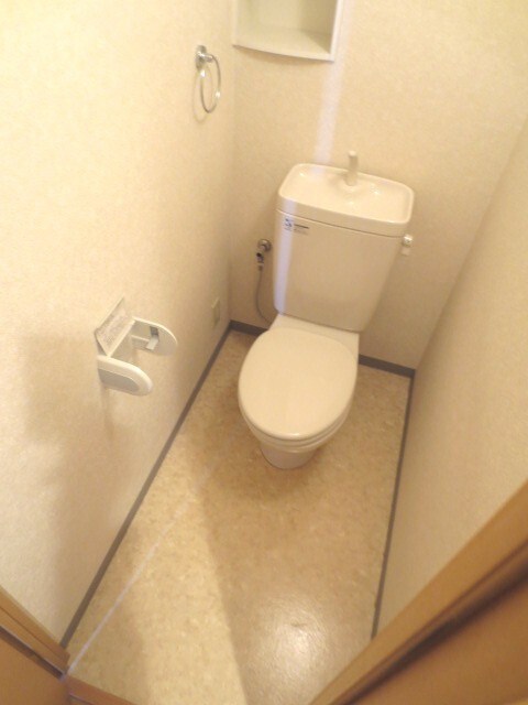 物件内観写真11　(トイレ)