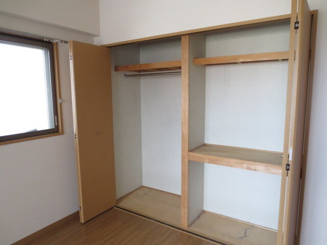 物件内観写真14　(収納)