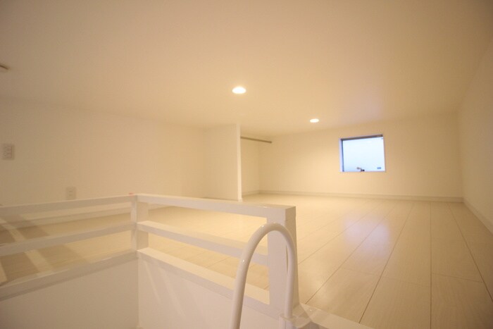 物件内観写真12　(ロフト)