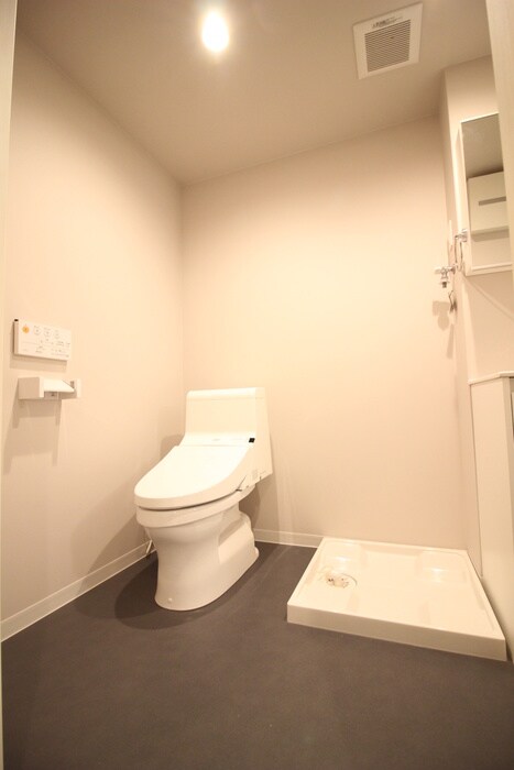物件内観写真16　(トイレ)