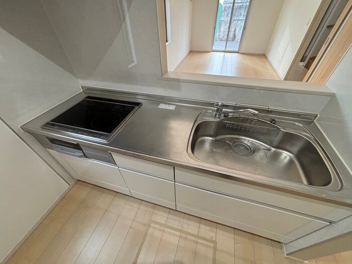 物件内観写真8　(キッチン)