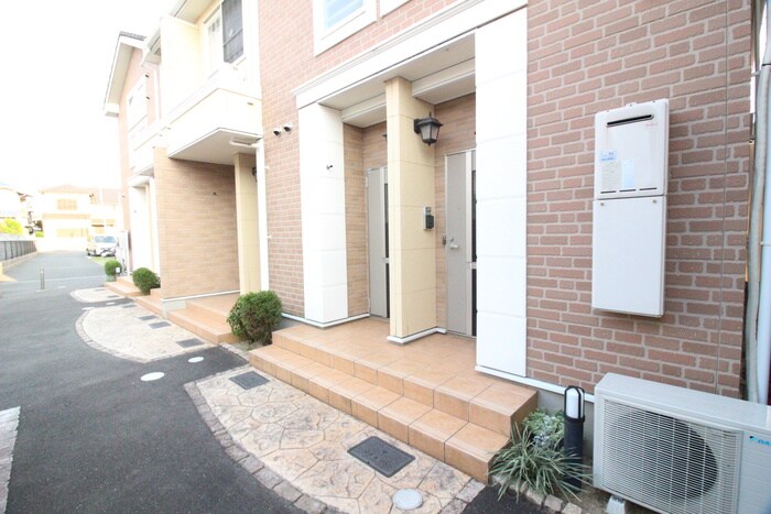 物件外観写真3　(外観写真)