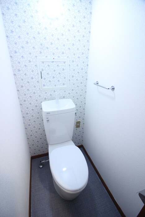 物件内観写真13　(トイレ)
