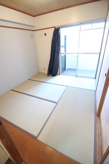 物件内観写真16　(居室)