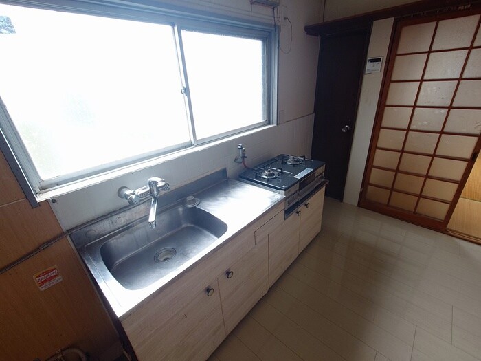 物件内観写真8　(キッチン)