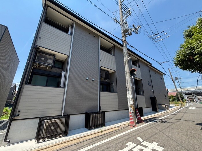 物件外観写真1　(外観写真)